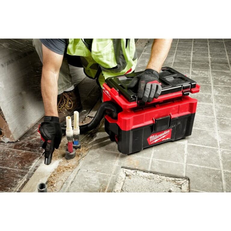 Milwaukee 0970-20 M18 FUEL PACKOUT 2.5-Gallon Wet/Dry HEPA Vacuum