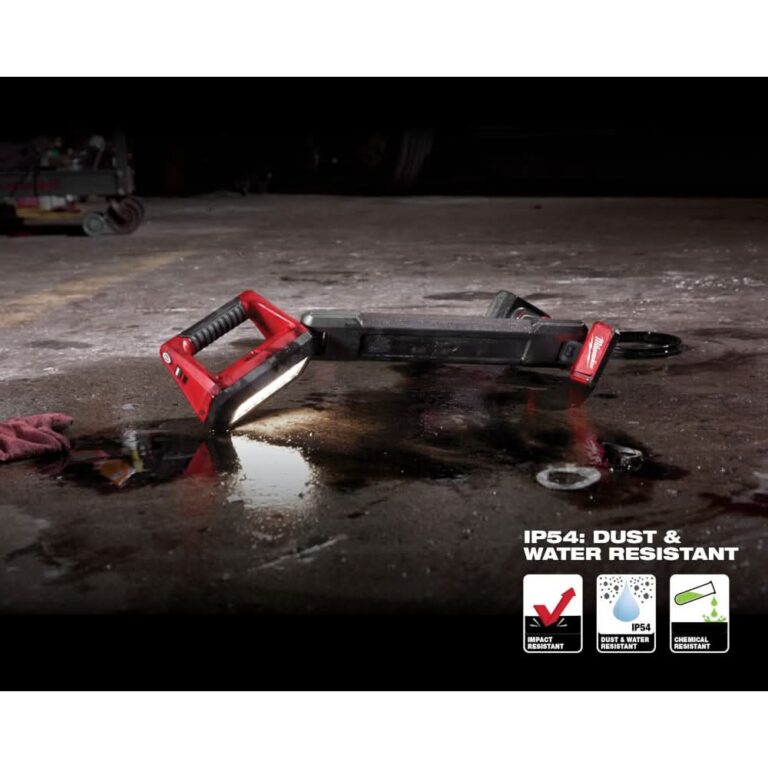 Milwaukee 2126-20 M12 Underbody 1,200-Lumen Articulating Light, Tool Only