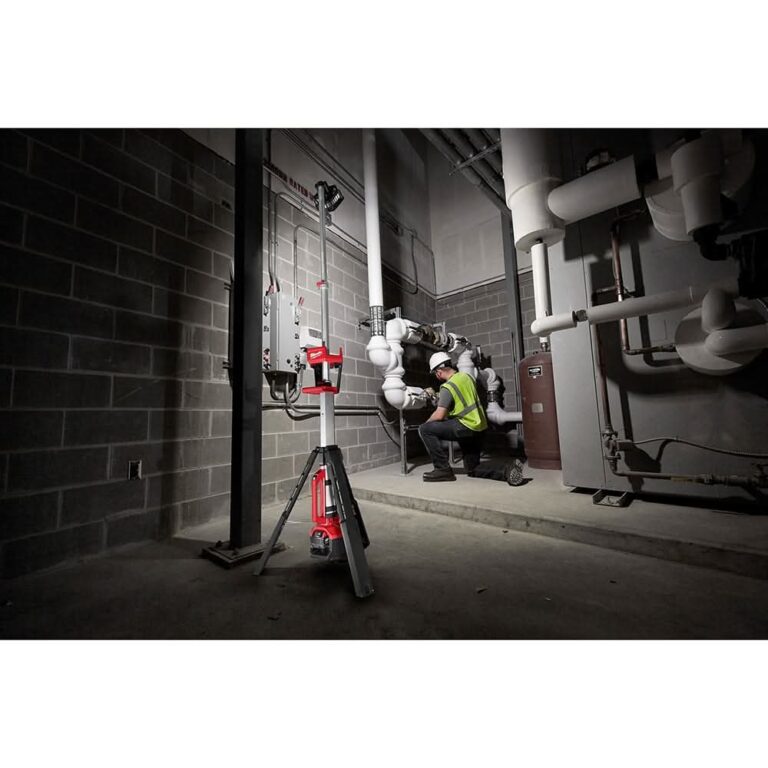 Milwaukee 2131-20 M18 Cordless / Corded ROCKET 2500-Lumen Tower Light, Tool Only