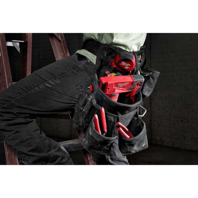 Milwaukee 2447-20 M12 3/8″ Crown Stapler, Tool Only
