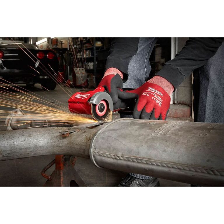 Milwaukee 2522-20 M12 FUEL 3″ Compact Cut Off Tool, Tool Only