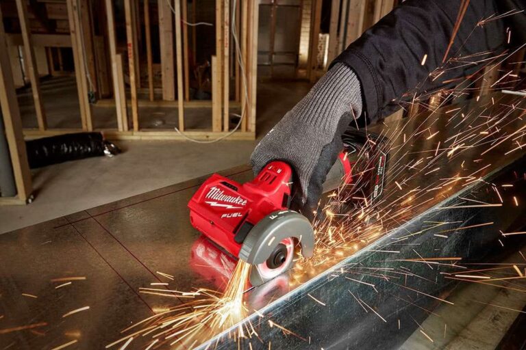 Milwaukee 2522-20 M12 FUEL 3″ Compact Cut Off Tool, Tool Only