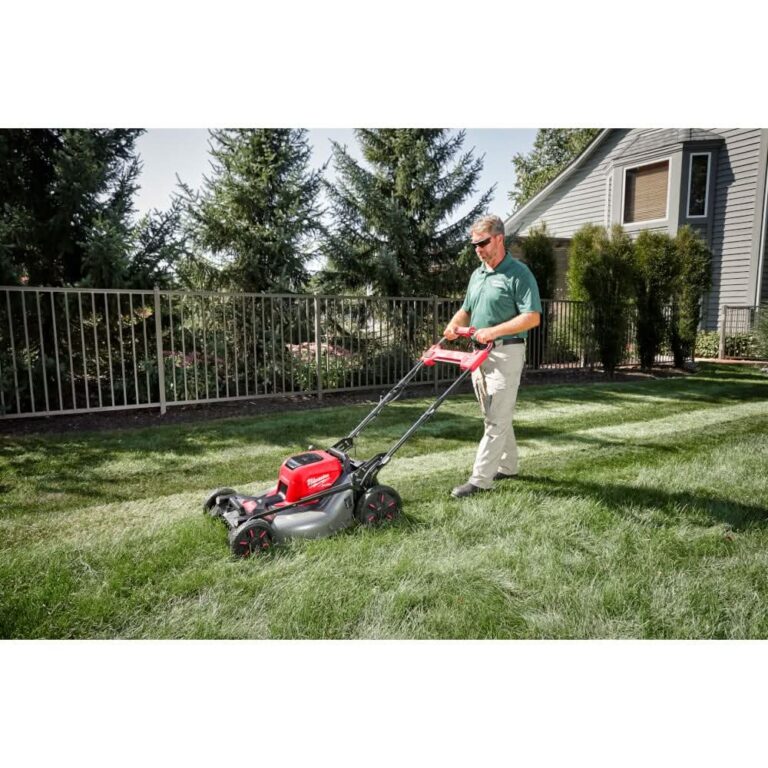 Milwaukee 2823-20 M18 FUEL 21″ Self-Propelled Dual Battery Mower, Batteries & Charger Sold Separately
