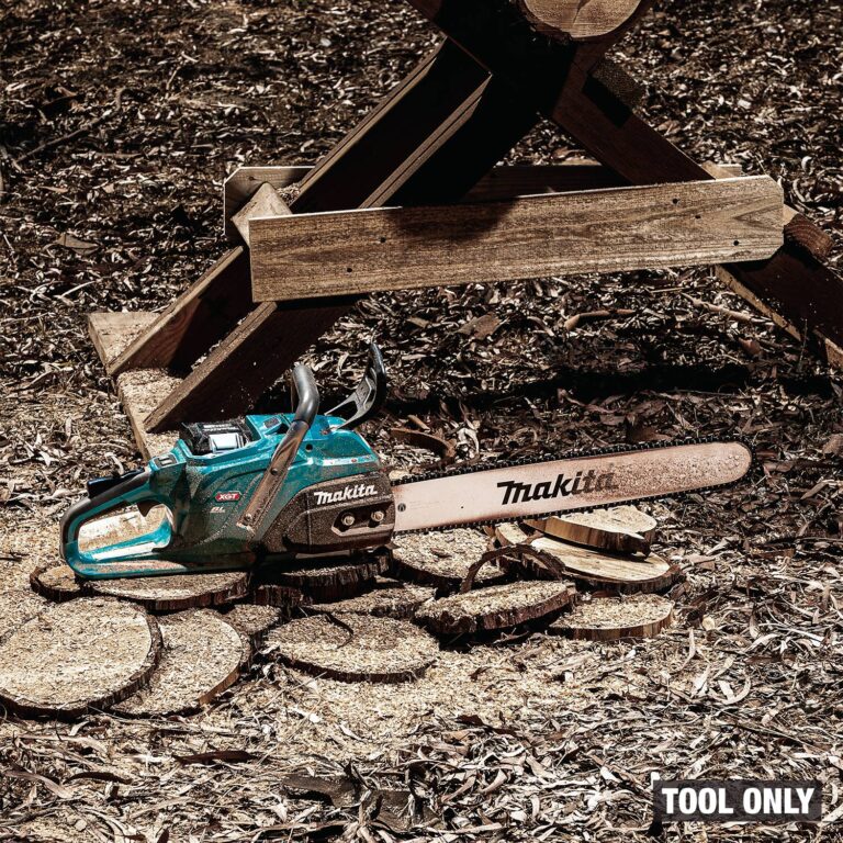 Makita GCU08Z 40V max XGT Brushless 20-in. Chain Saw, Tool Only