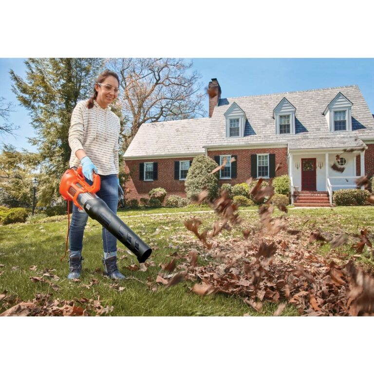 Black & Decker BEBL750 Corded 9 Amp 450 CFM Axial Leaf Blower
