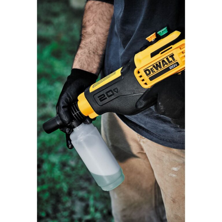 DeWALT DCPW550B 20V MAX 550-PSI Cordless Power Cleaner – Tool Only