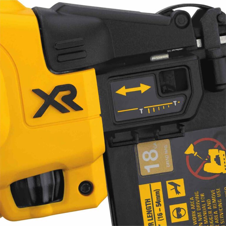 DeWalt DCN680B 20V Max XR 18 Ga Brad Nailer, Tool Only