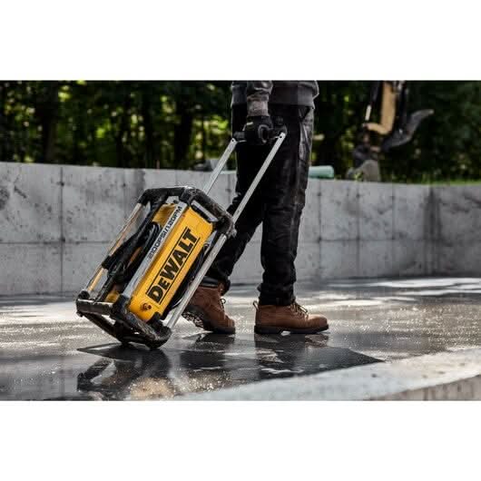 DeWALT DWPW2100 Corded 2,100-PSI 1.2-GPM 13-Amp Electric Jobsite Pressure Washer