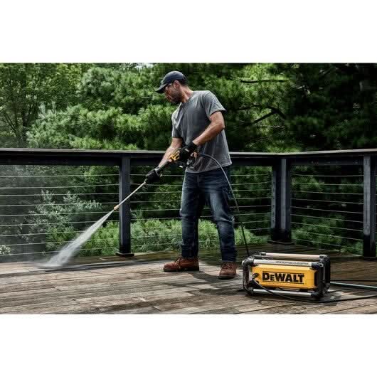 DeWALT DWPW2100 Corded 2,100-PSI 1.2-GPM 13-Amp Electric Jobsite Pressure Washer