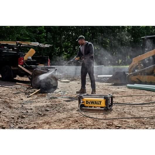 DeWALT DWPW2100 Corded 2,100-PSI 1.2-GPM 13-Amp Electric Jobsite Pressure Washer