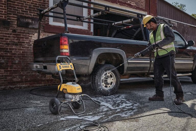 DeWalt DWPW2400 Corded 2400-PSI 13-Amp Electric Cold-Water Pressure Washer