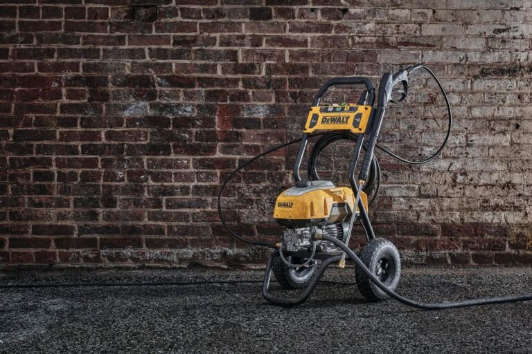 DeWalt DWPW2400 Corded 2400-PSI 13-Amp Electric Cold-Water Pressure Washer