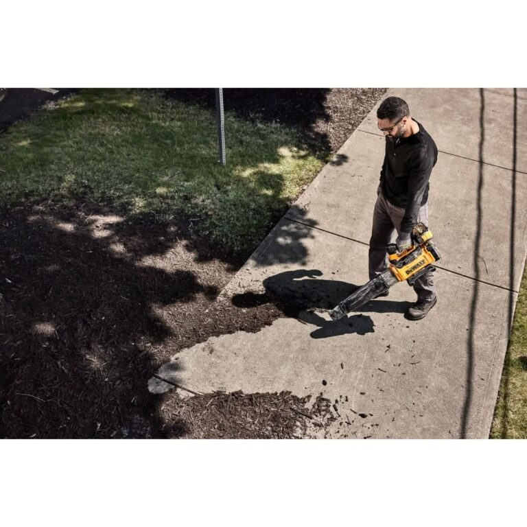 DeWalt DCBL777B 60V MAX High Power Brushless Blower, Tool Only