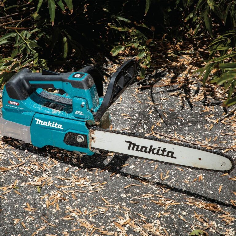 Makita GCU01Z 40V max XGT Brushless Cordless 12″ Top Handle Chain Saw, Tool Only