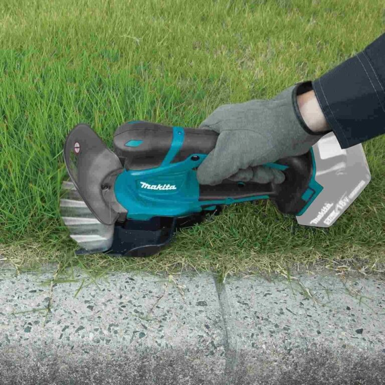 Makita MU04Z 12V max CXT Lithium-Ion Cordless Grass Shear, Tool Only