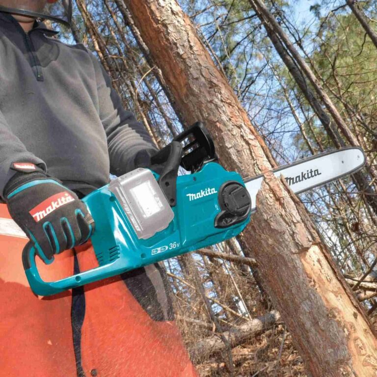 Makita XCU04Z 36V (18V X2) LXT Brushless 16″ Chain Saw, Tool Only