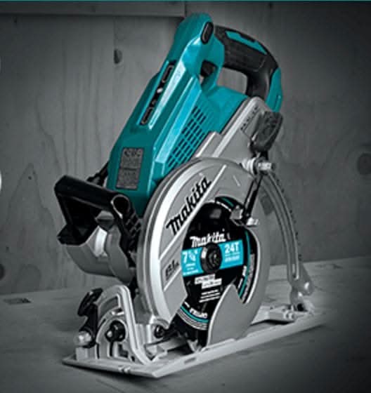 Makita XSR01PT 18V LXT X2 (36V) Brushless 7-1/4-Inch Rear Handle Circular Saw 5.0Ah Kit