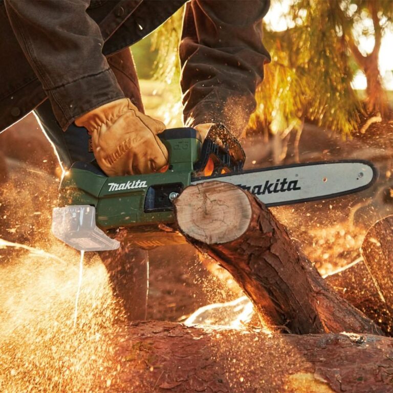 Makita ADCU10Z Outdoor Adventure 18V LXT 12″ Top Handle Chain Saw, Tool Only