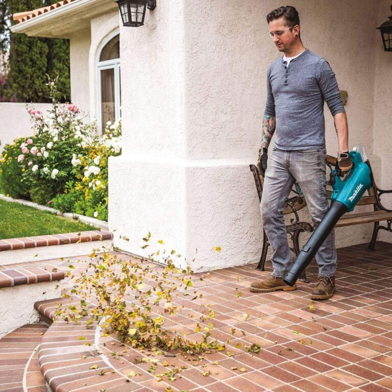 Makita XBU03Z 18V LXT 459-CFM 116-MPH Brushless Cordless Blower, Tool Only (PROMO)