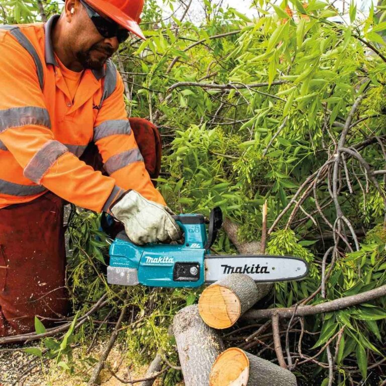 Makita XCU06Z 18V LXT Lithium-Ion Brushless Cordless 10″ Top Handle Chain Saw, Tool Only