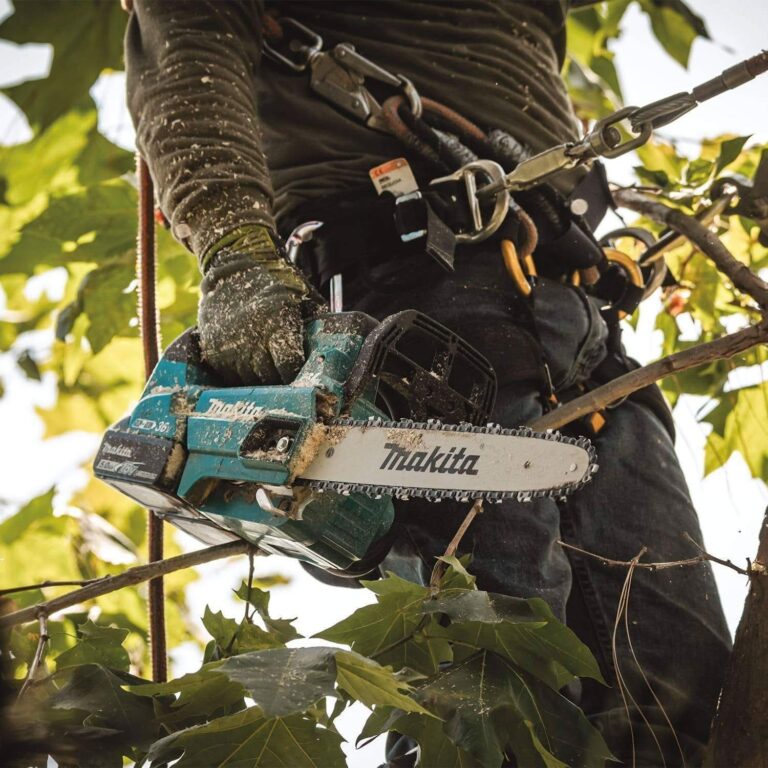 Makita XCU08PT 36V (18V X2) LXT Brushless 14″ Top Handle Chain Saw Kit (5.0Ah)
