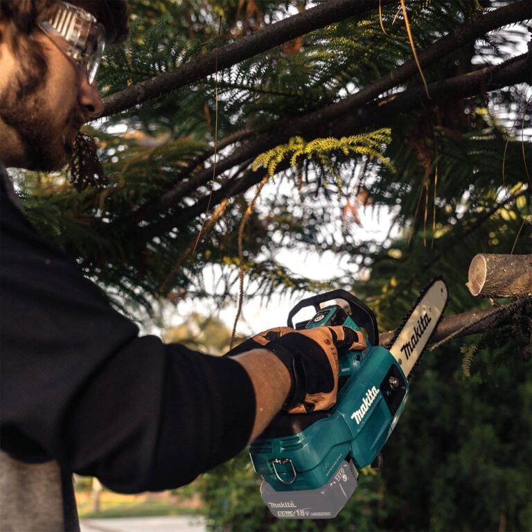 Makita XCU10Z 18V LXT Lithium-Ion Brushless Cordless 12″ Top Handle Chain Saw, Tool Only