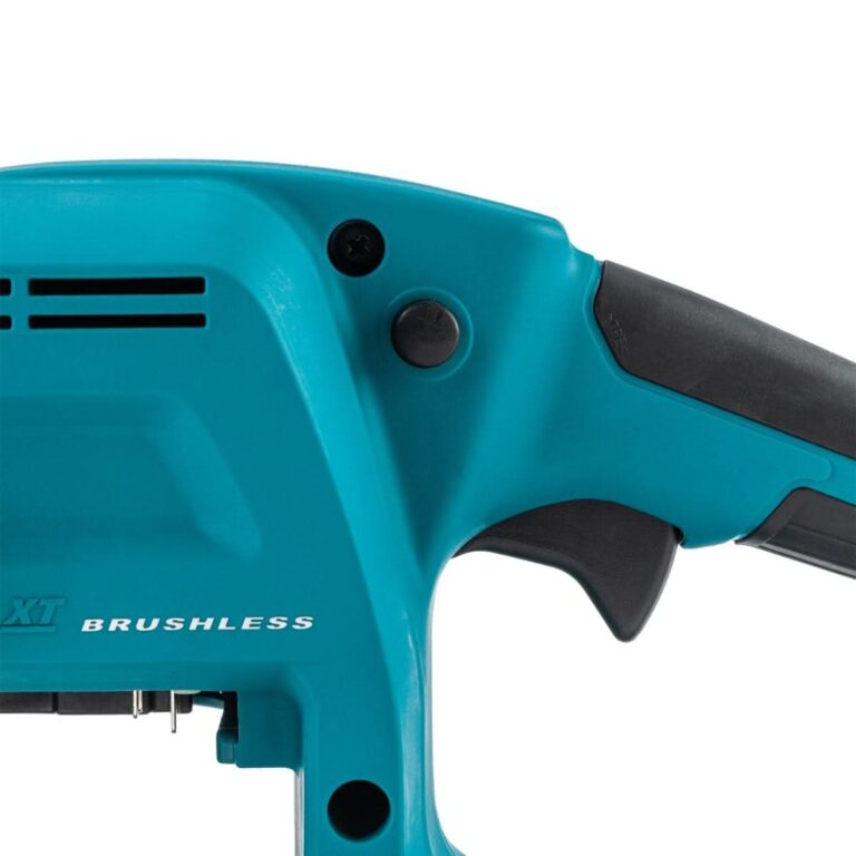 Makita XCU11Z 18V LXT Lithium-Ion Brushless Cordless 14″ Chain Saw, Tool Only