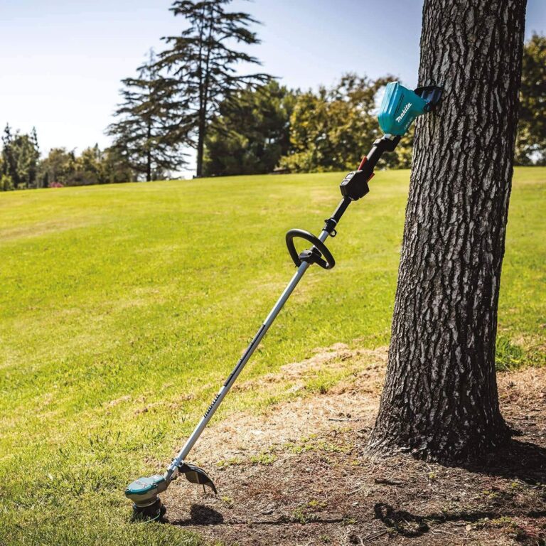 Makita XRU15Z 36V (18V X2) LXT Brushless String Trimmer, Tool Only