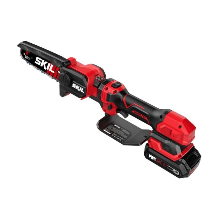SKIL PWR CORE 20 Brushless 20V 6 In. Telescoping Pruning Saw Kit